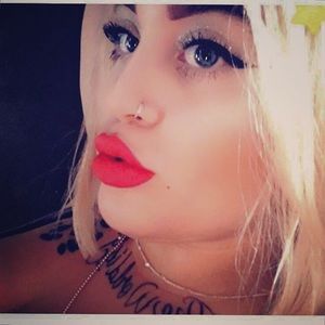 Meet your Posher, Ivanna